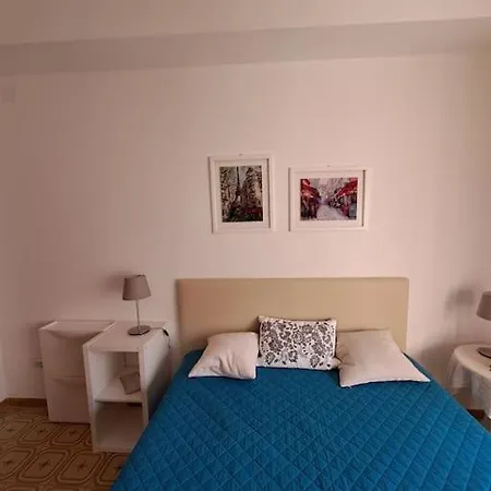 Apartament Re Sol *